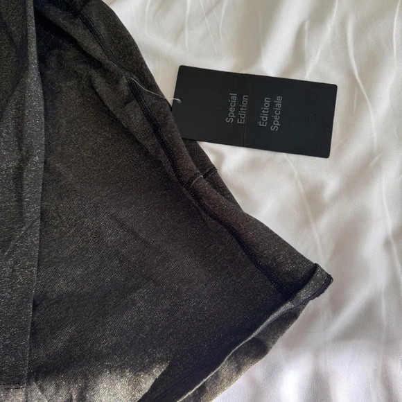 ๐๐ค Lululemon Special Edition Back in Action Long Sleeve Spark - Black - Picture 3 of 11